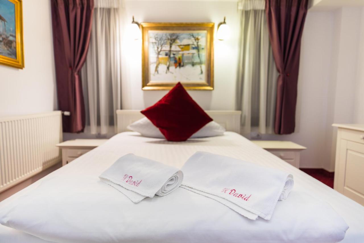 Hotel Casa David 4*